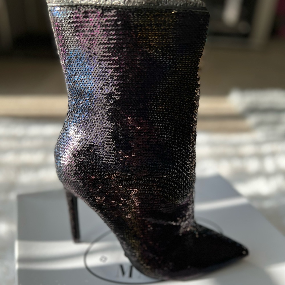Steve Madden Wagner Sequins Booties